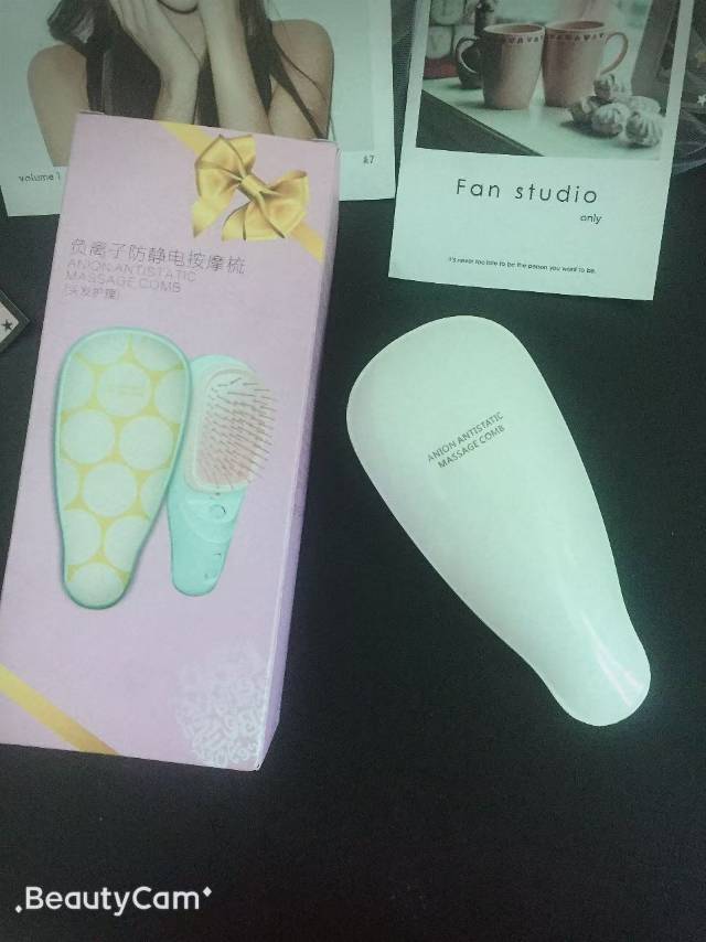 负离子梳模具 图3